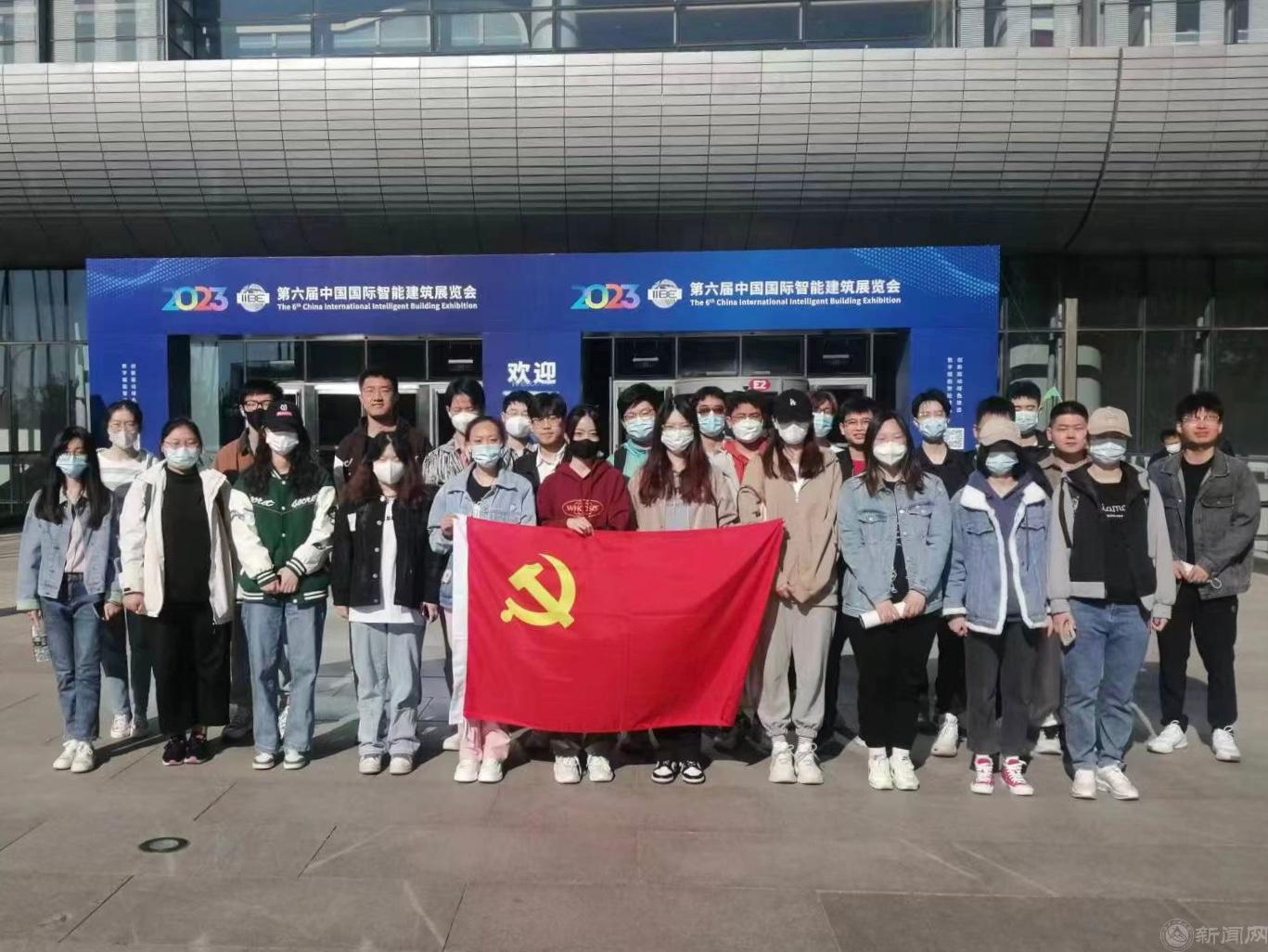 20230510--土木新闻2-图片4--党日活动.jpg 20230510--土木新闻2-图片4--党日活动.jpg