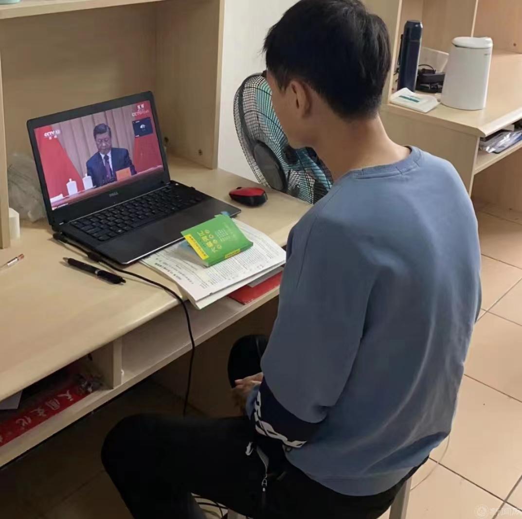 cfac6ddfde7471a4b720f921c6d8347.jpg cfac6ddfde7471a4b720f921c6d8347.jpg