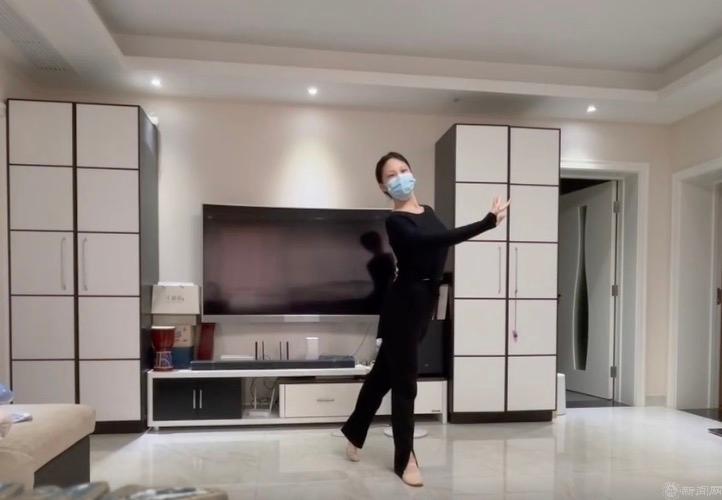 配图3.jpeg 配图3.jpeg