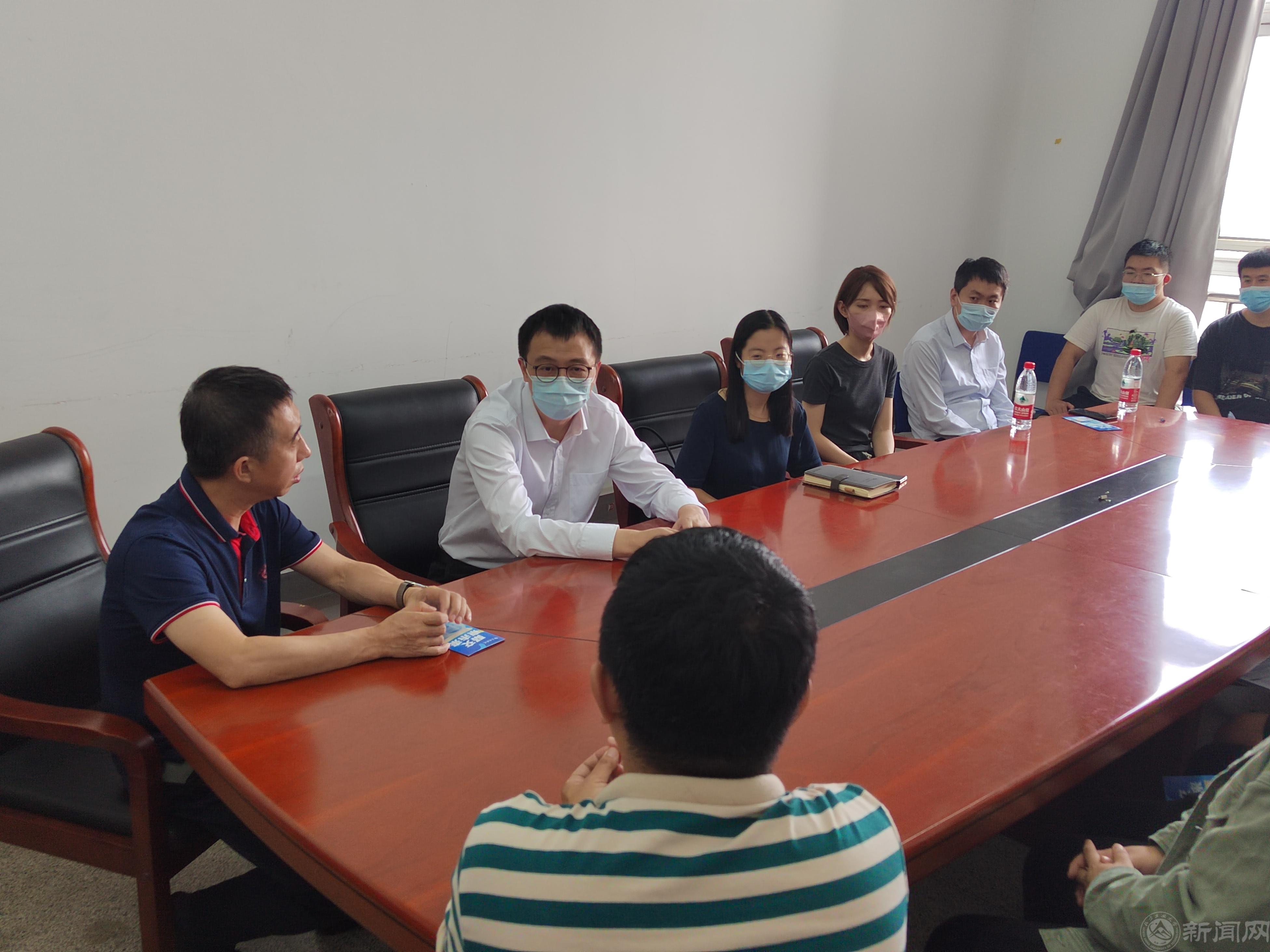 f22ef04b62b9705bc4c9f4364bfbee0.jpg f22ef04b62b9705bc4c9f4364bfbee0.jpg